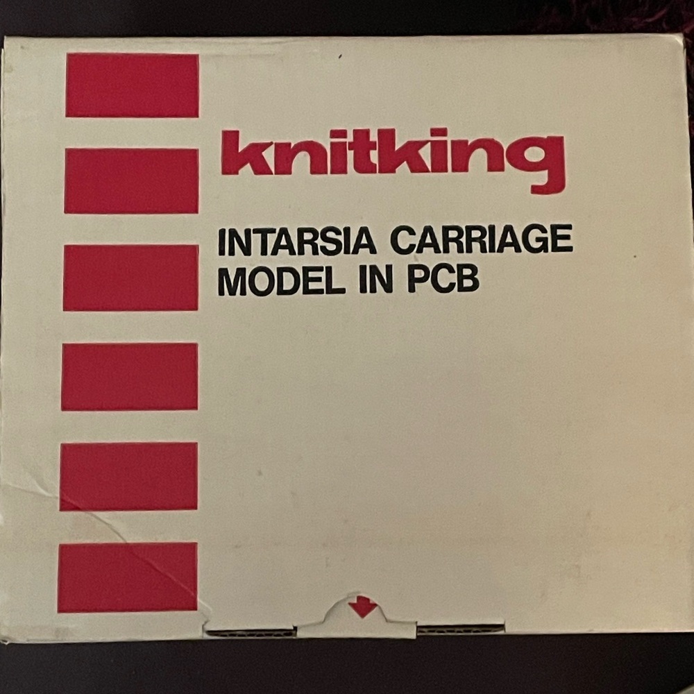 Vintage Knitting Knitking Intarsia Carriage Model in PCB